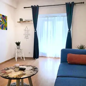 Apartamento 1br On The Beautiful Street In Center, Liubliana