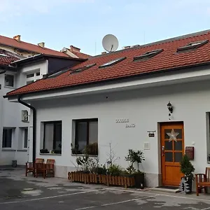 Apartamento Goodlebang, 3 Bed Apartment, Center, Liubliana